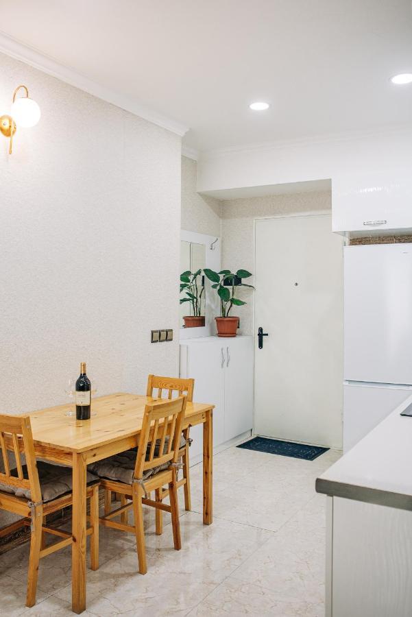 Apartament444 Tbilisi Eksteriør bilde